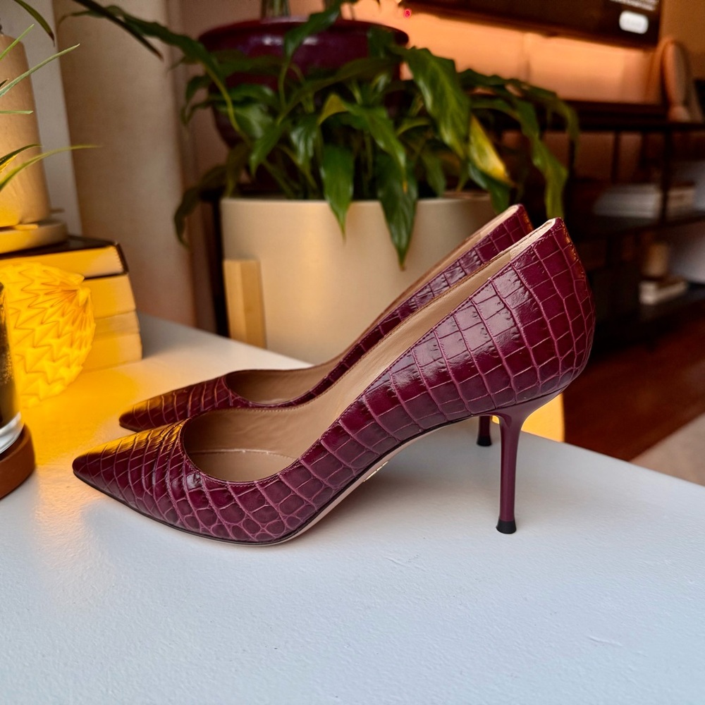 NWT Aquazzura Dark Red Croc-Embossed Heels - Picture 2 of 10